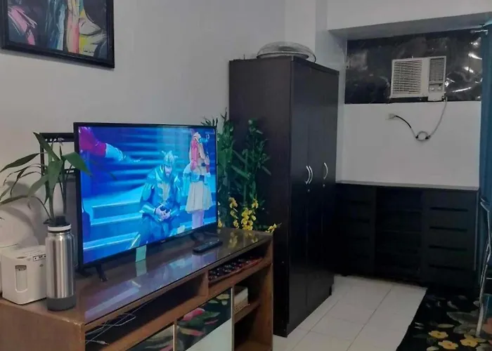 Modern In Quezon With Private Pool And Views Manila